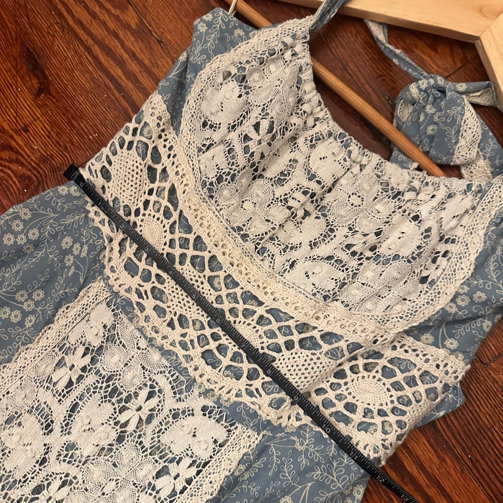 Vintage Gunne Sax Blue and White Lace Halter Dress - Picture 8 of 9